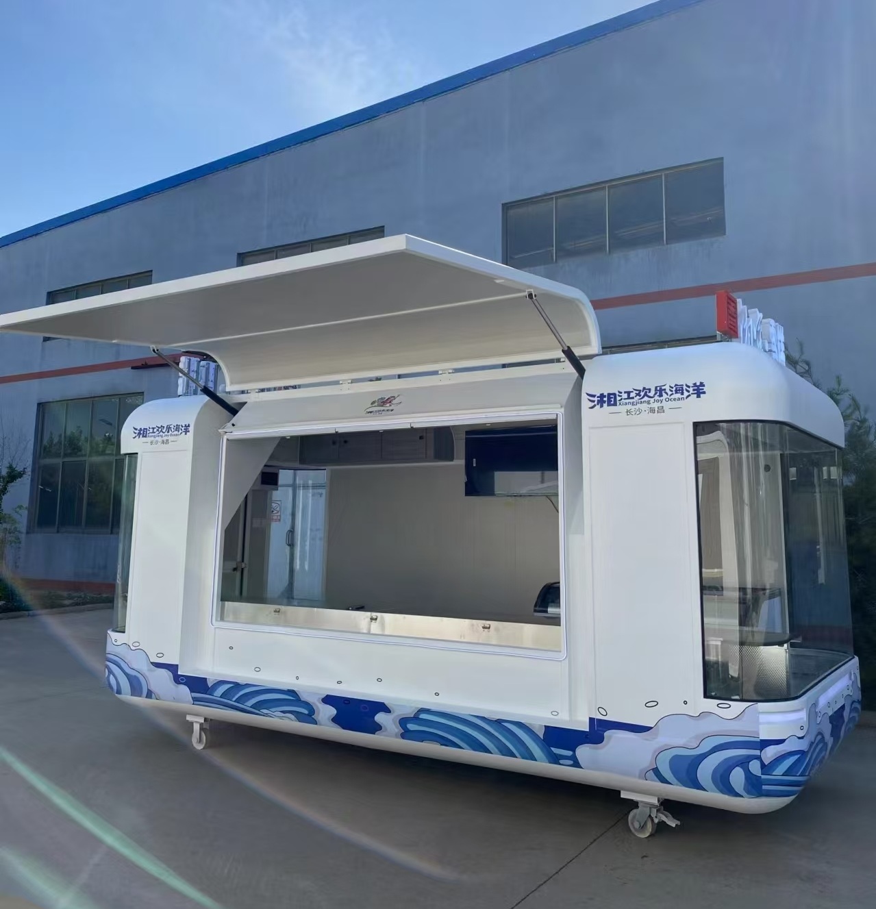 商業基準適合のフードトレーラーカート、移動式アイスクリーム＆ - Coffee Van Equipment のレビューと価格